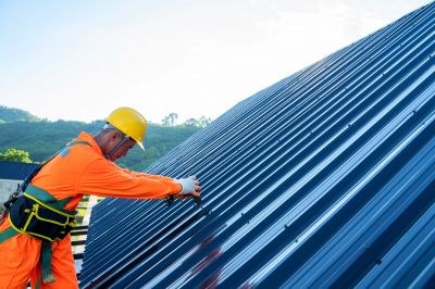 What To Expect During A Metal Roof Repair Service